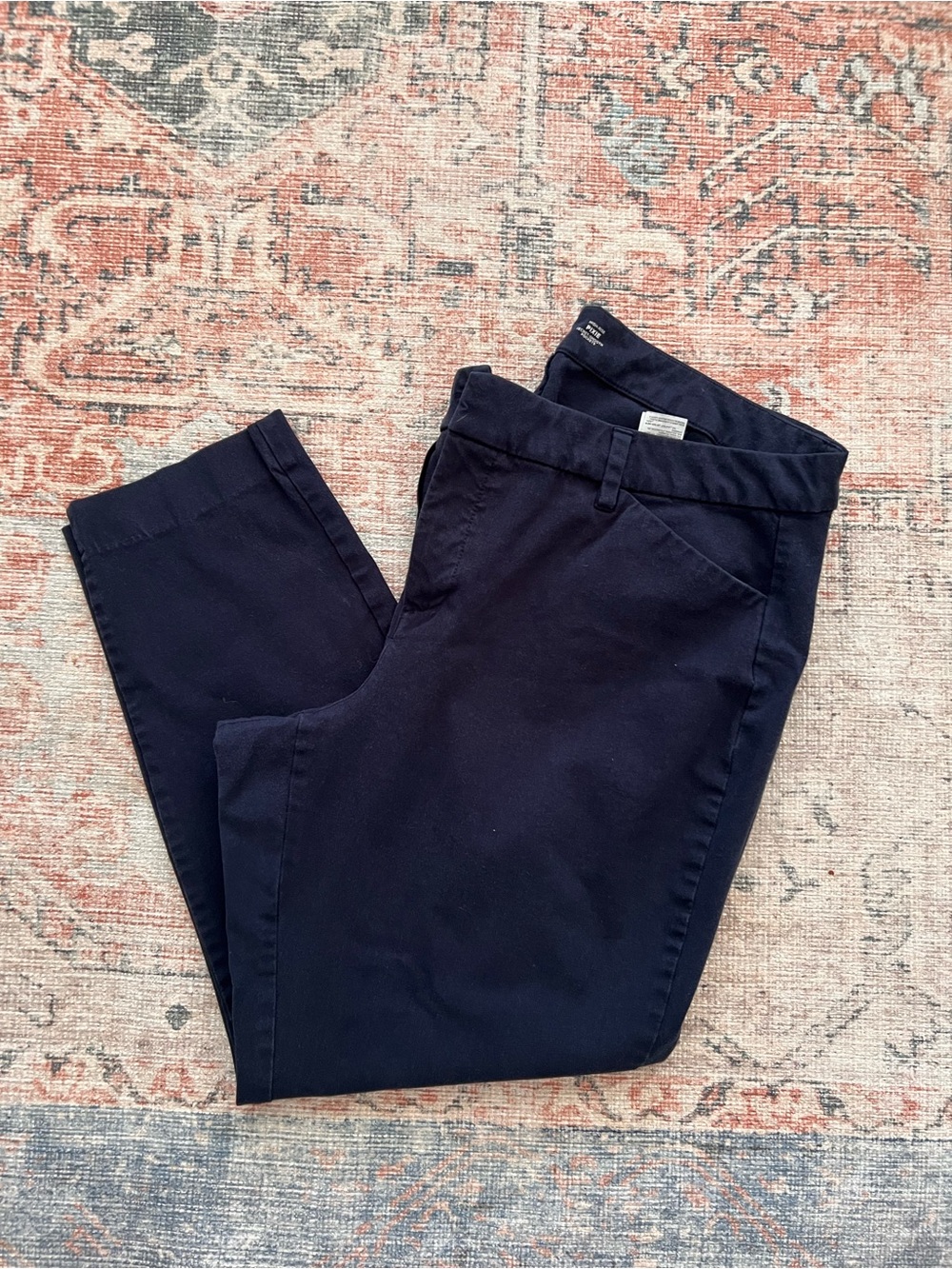 Old Navy High Rise Pixie ankle pants
